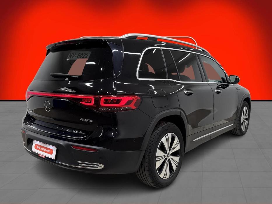 MERCEDES-BENZ EQB 2023