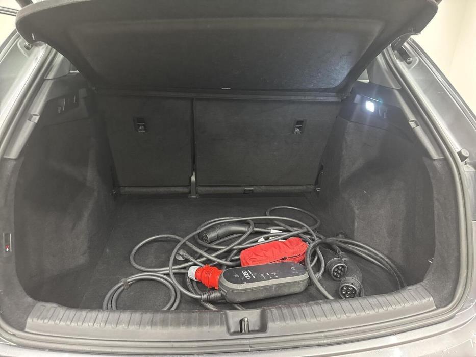 AUDI Q4 E-TRON 2022