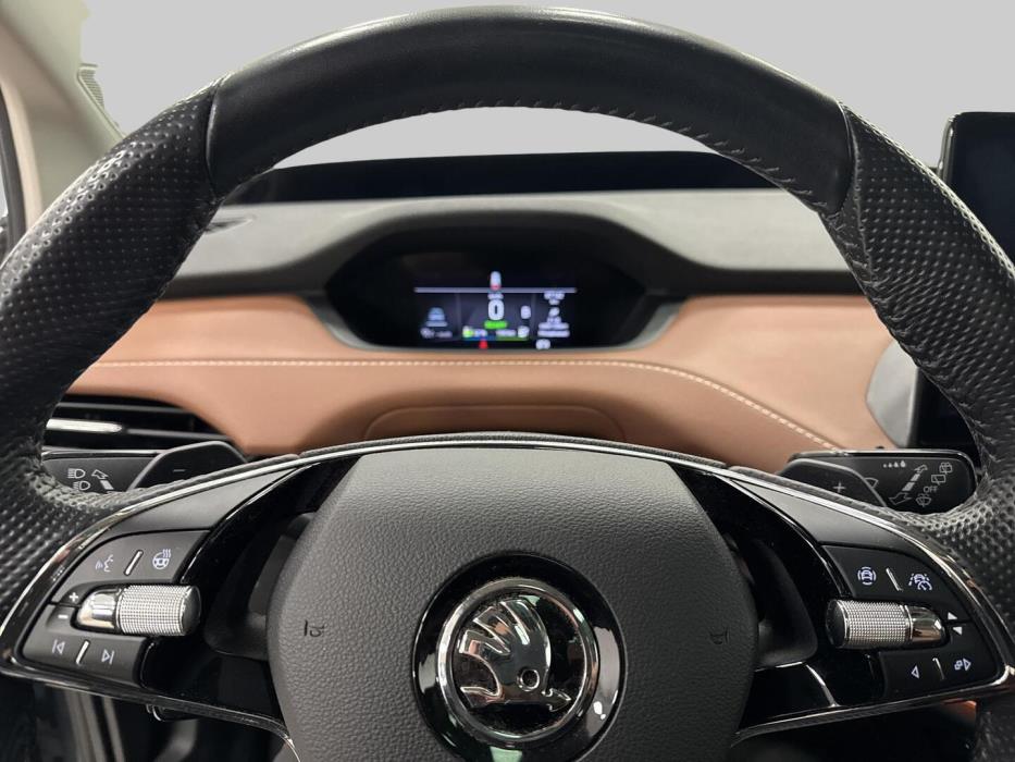 SKODA Enyaq 2022