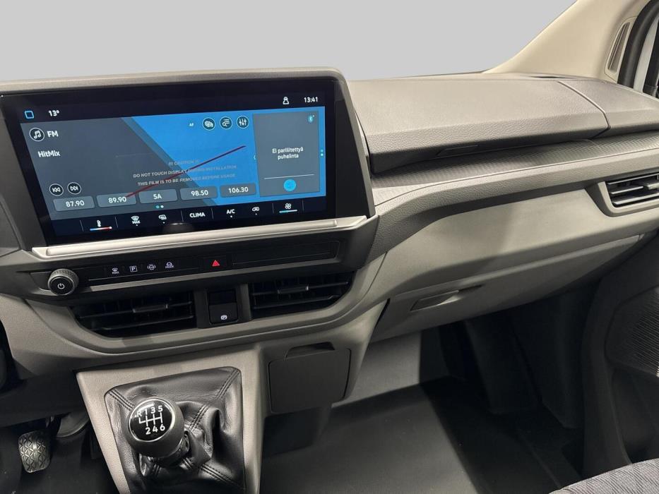 VOLKSWAGEN TRANSPORTER 2025