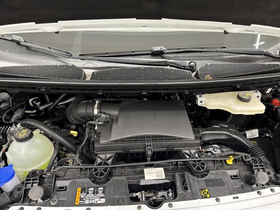 VOLKSWAGEN TRANSPORTER 2025