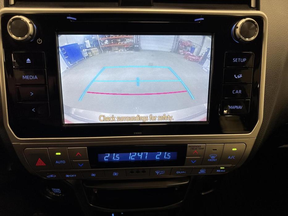 TOYOTA LAND CRUISER 2019