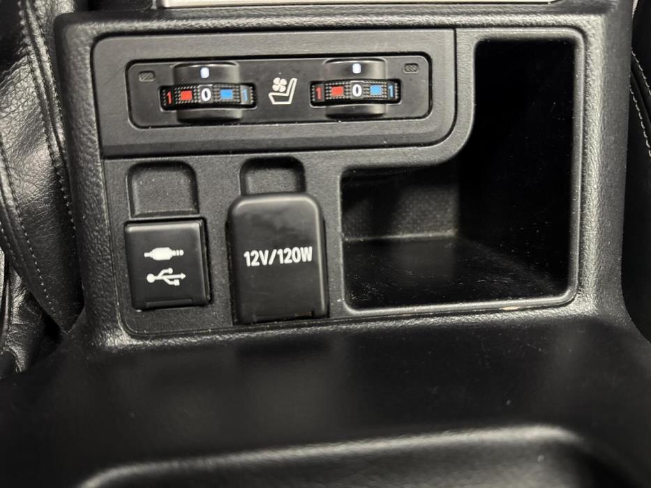 TOYOTA LAND CRUISER 2019