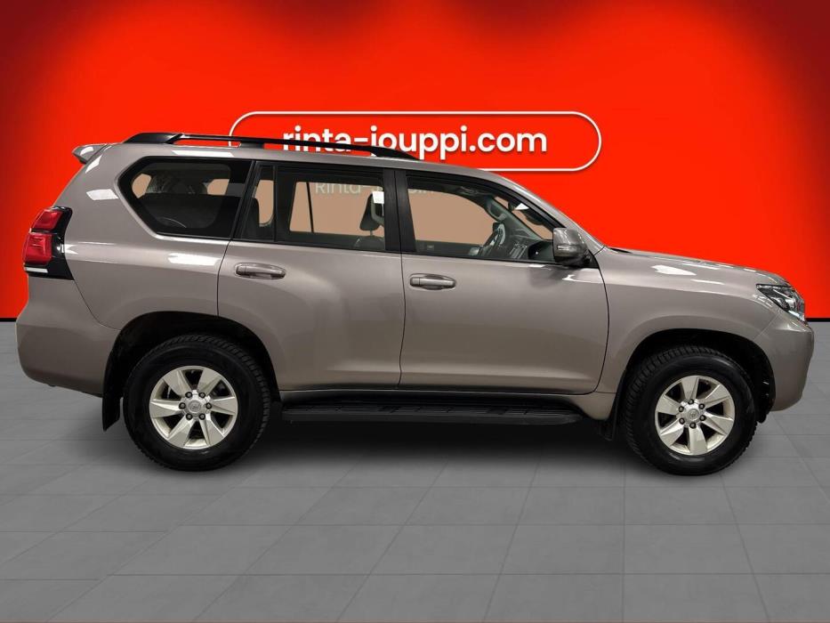 TOYOTA LAND CRUISER 2019