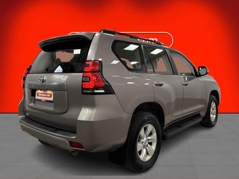 TOYOTA LAND CRUISER 2019