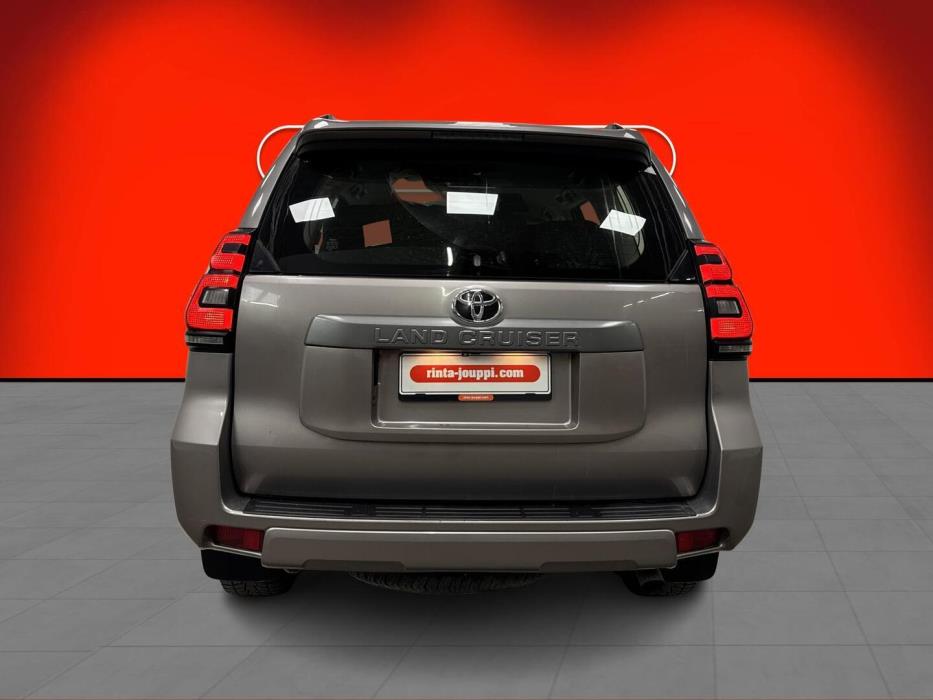 TOYOTA LAND CRUISER 2019