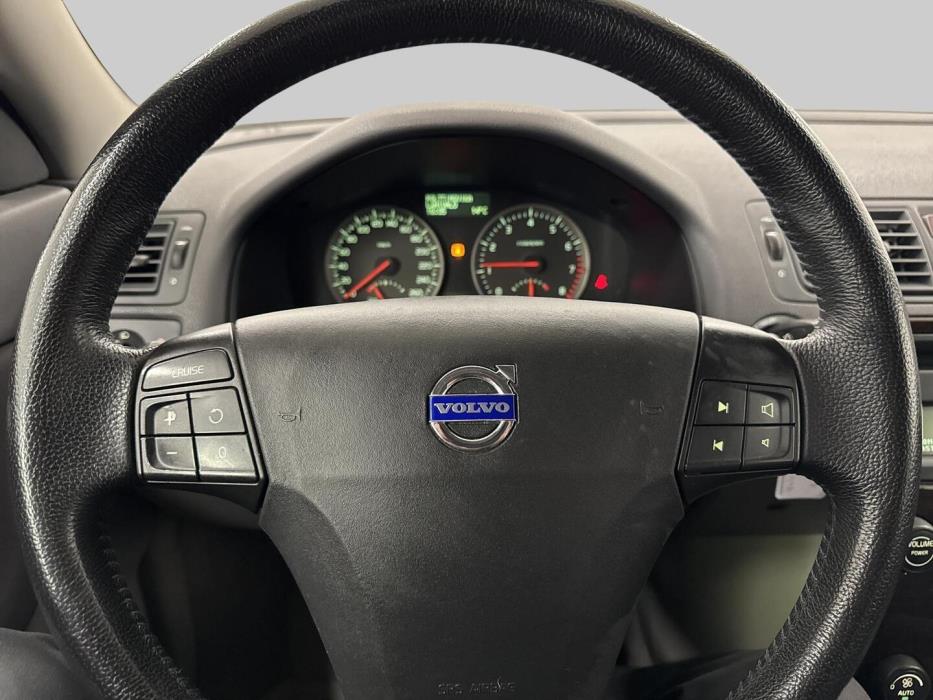 VOLVO V50 2005