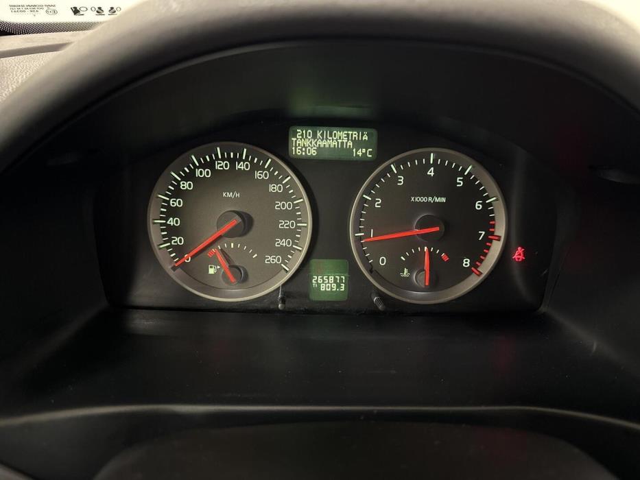 VOLVO V50 2005