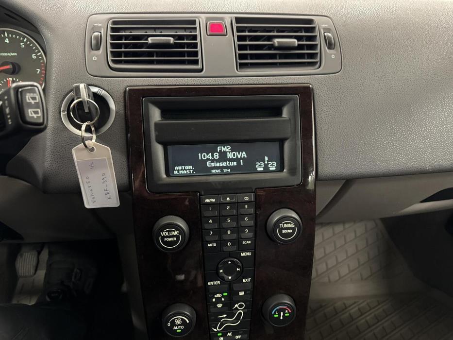 VOLVO V50 2005