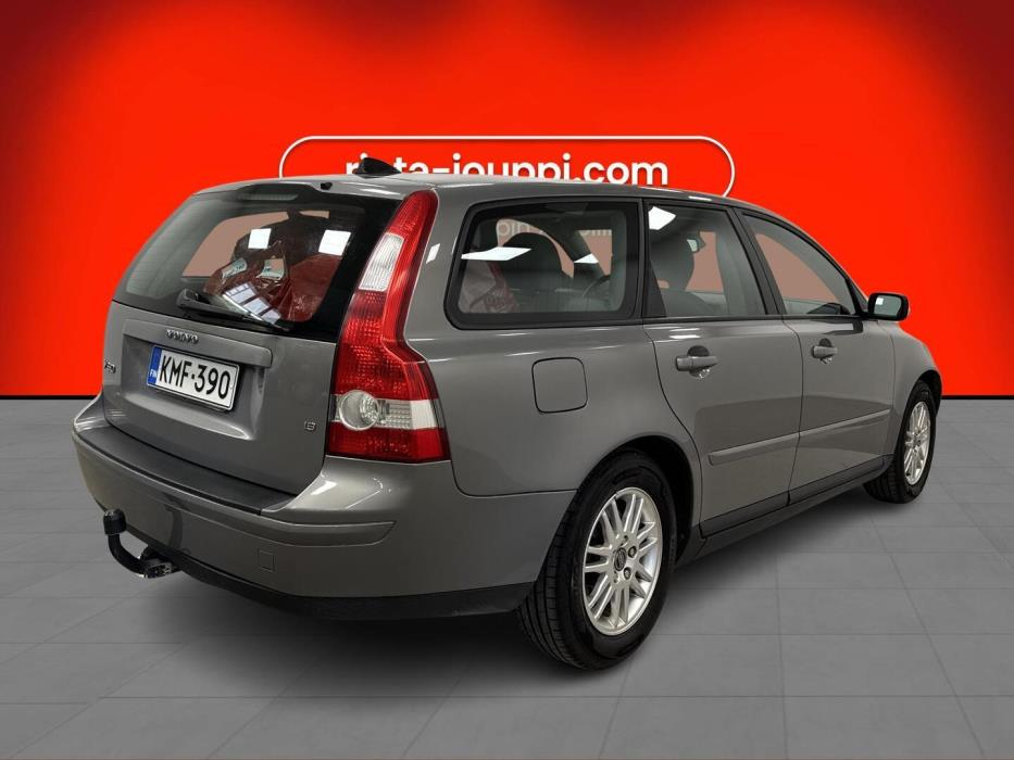 VOLVO V50 2005