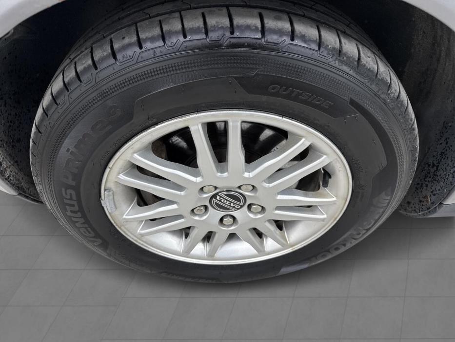 VOLVO V50 2005