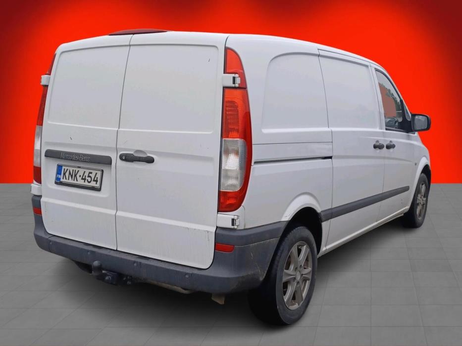 MERCEDES-BENZ Vito 2013