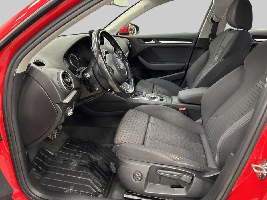 AUDI A3 2016