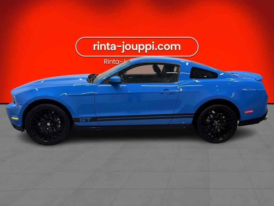 FORD Mustang 2010