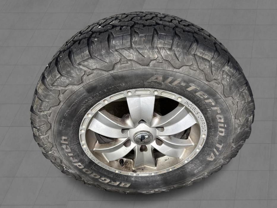 MITSUBISHI Pajero 2006