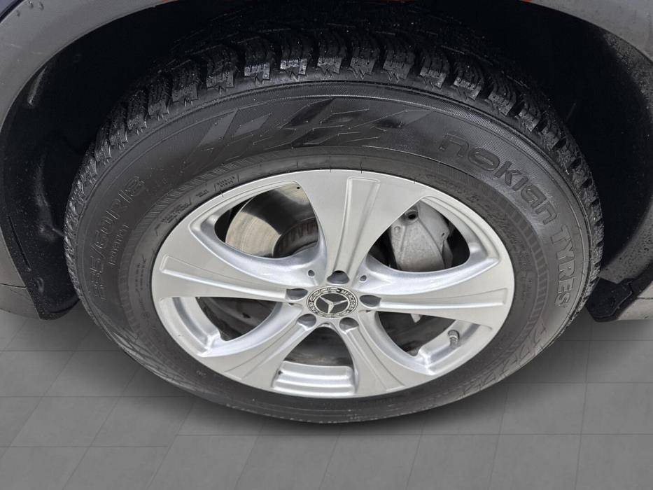 MERCEDES-BENZ GLC 2017