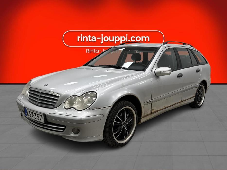 MERCEDES-BENZ C 2004
