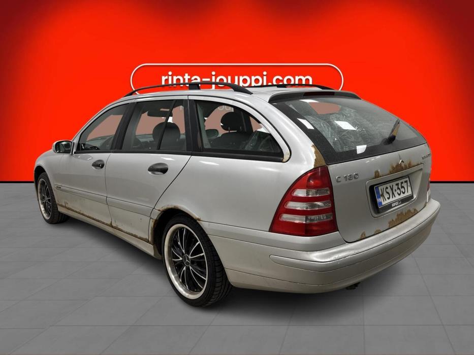 MERCEDES-BENZ C 2004