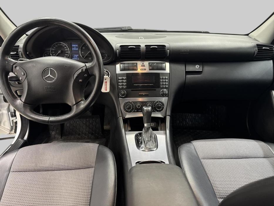 MERCEDES-BENZ C 2007