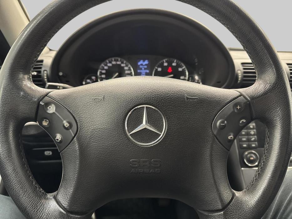 MERCEDES-BENZ C 2007