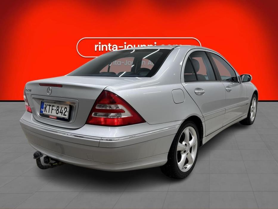 MERCEDES-BENZ C 2007
