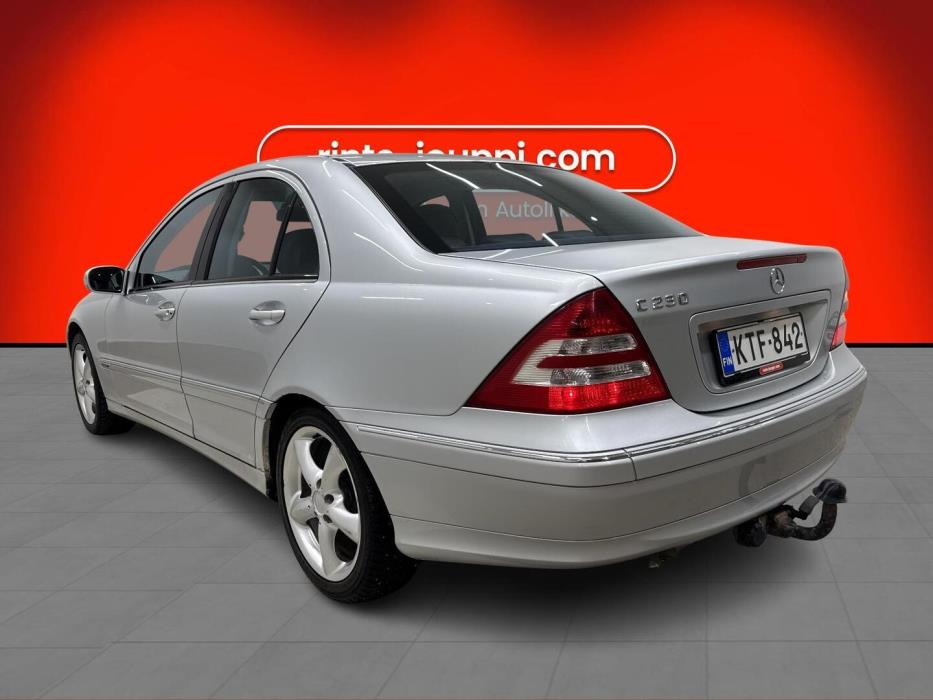 MERCEDES-BENZ C 2007
