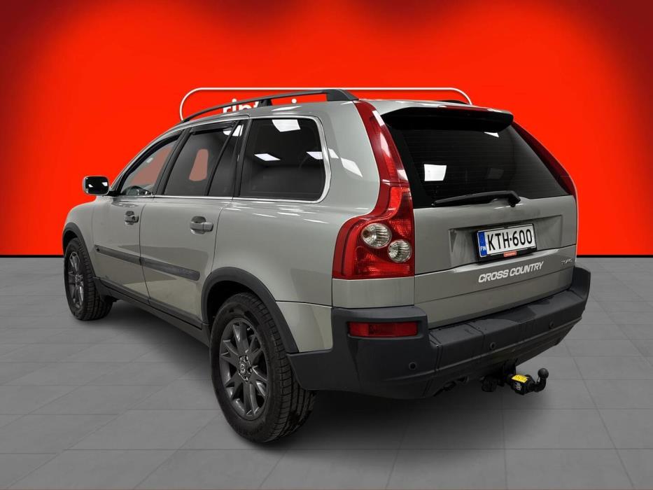 VOLVO XC90 2002