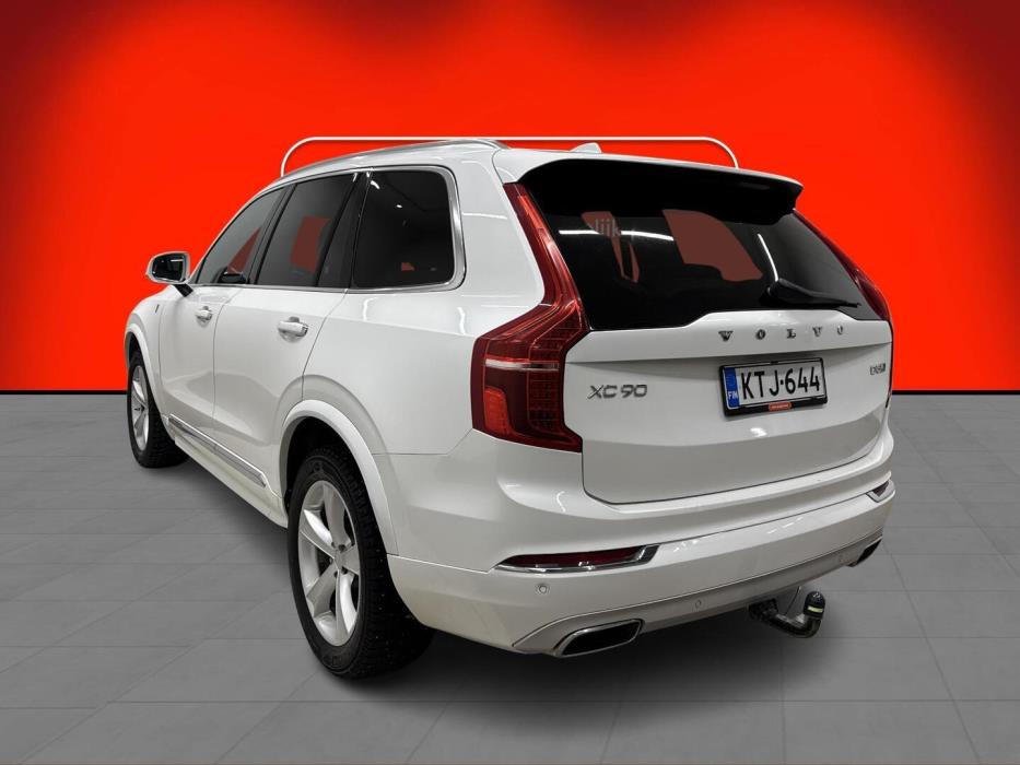 VOLVO XC90 2015