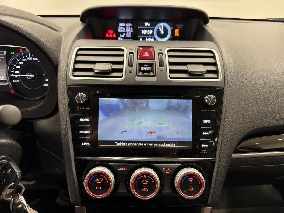 SUBARU Forester 2016