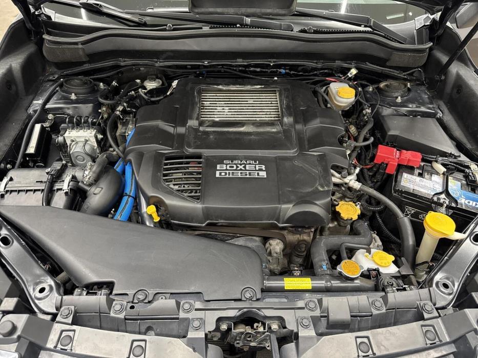 SUBARU Forester 2016