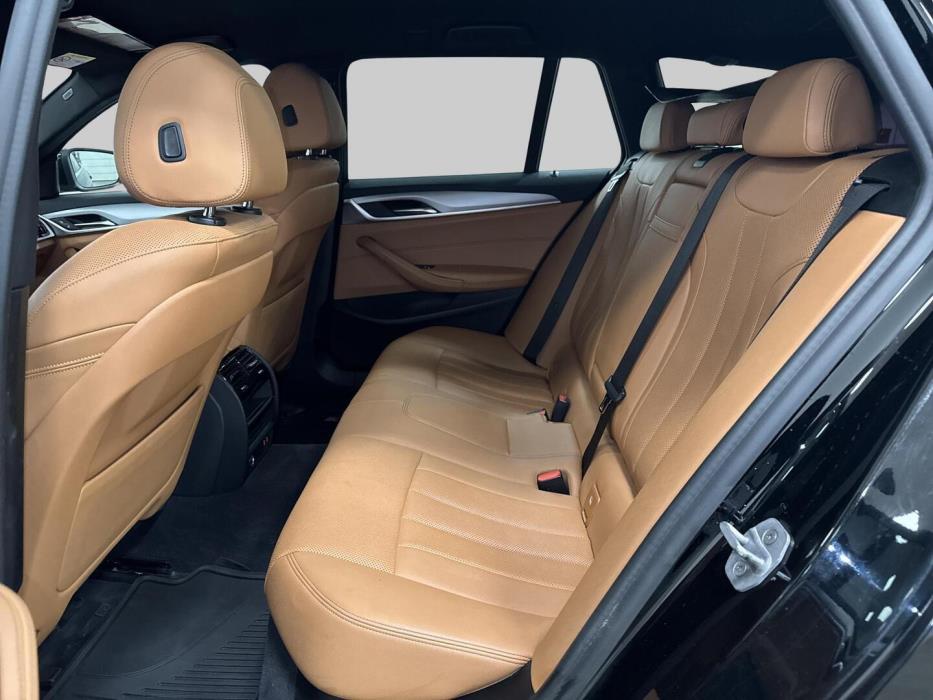BMW 530 2021