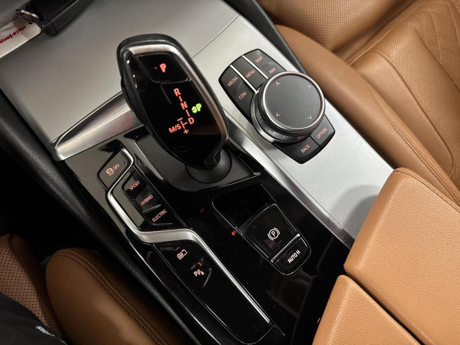 BMW 530 2021