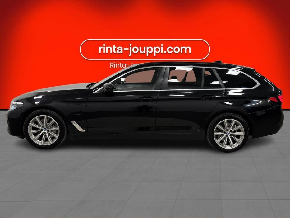 BMW 530 2021