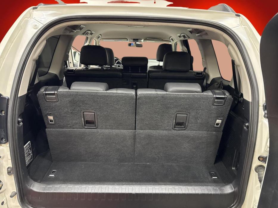 TOYOTA LAND CRUISER 2014