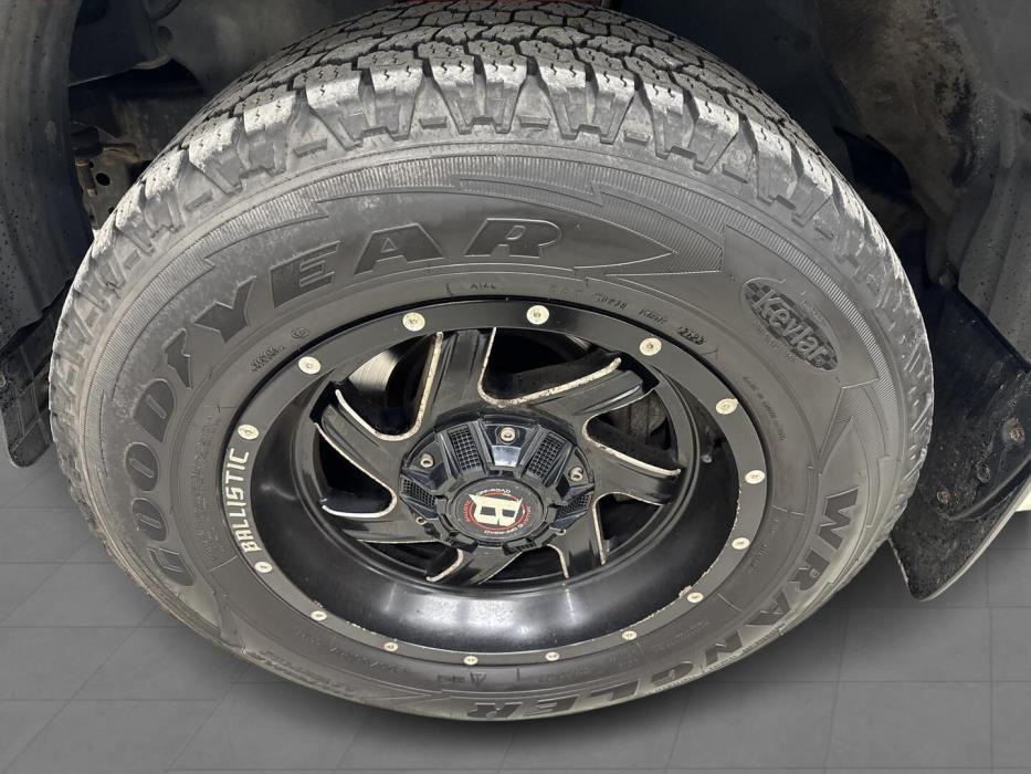 TOYOTA LAND CRUISER 2014