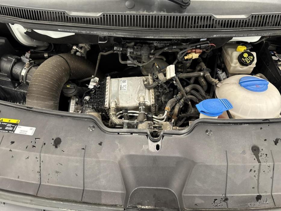 VOLKSWAGEN Transporter 2021