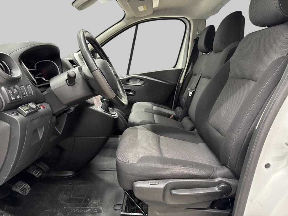 RENAULT Trafic 2022