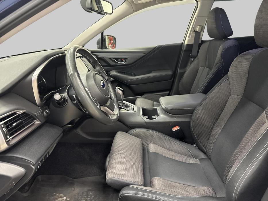 SUBARU OUTBACK 2022
