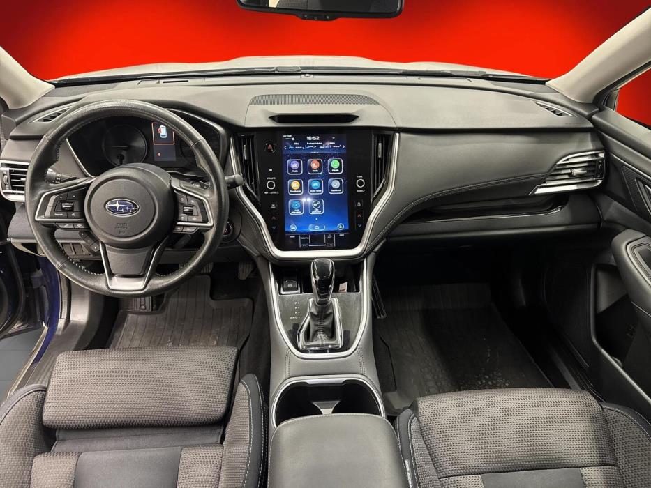 SUBARU OUTBACK 2022