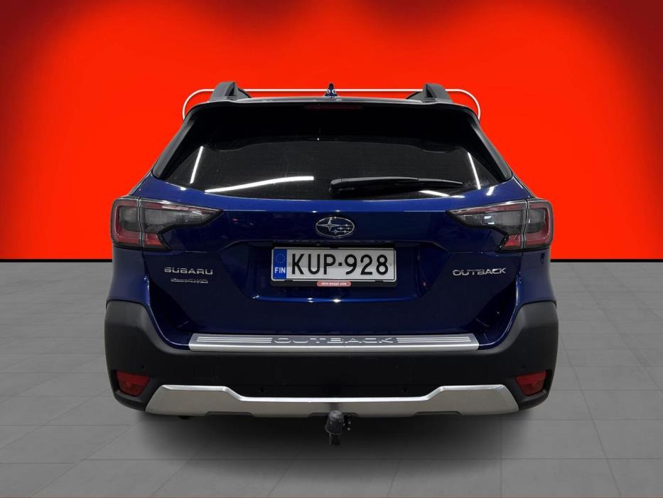 SUBARU OUTBACK 2022