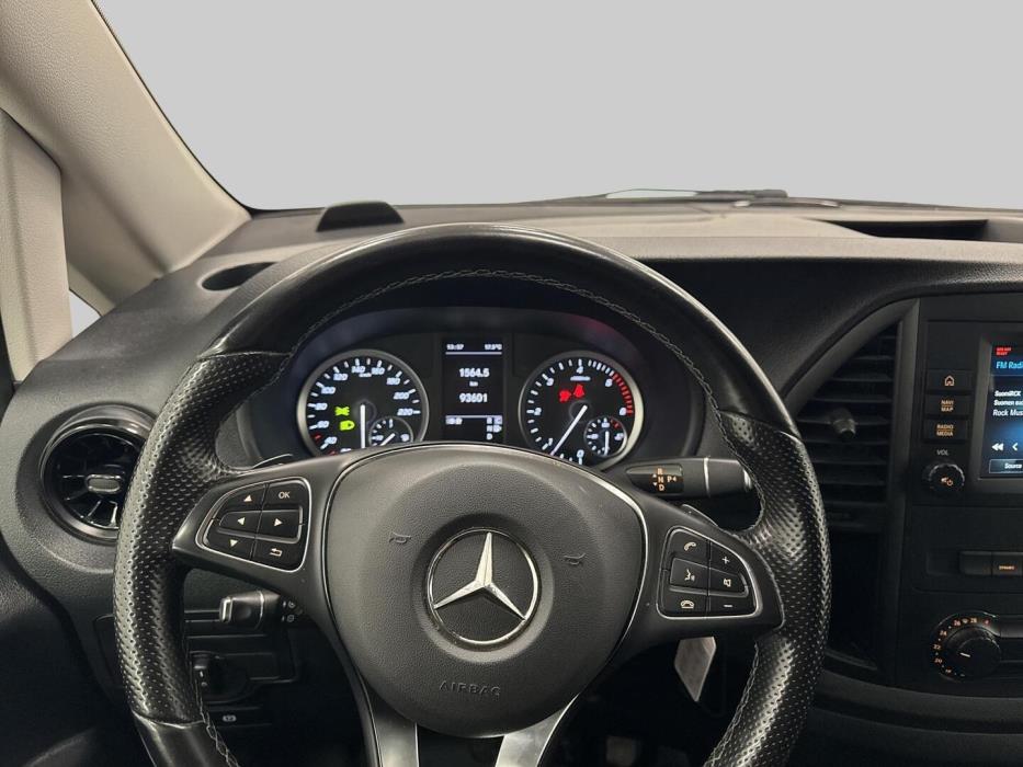 MERCEDES-BENZ Vito 2022