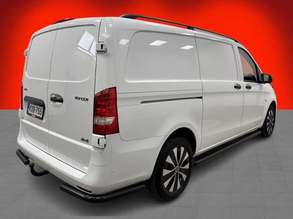 MERCEDES-BENZ Vito 2022