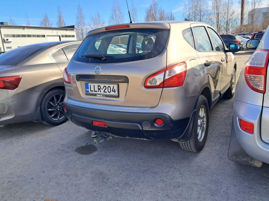 NISSAN Qashqai 2013