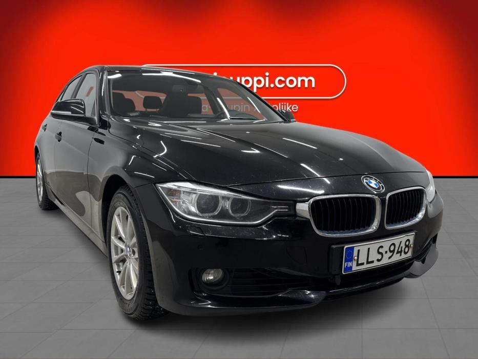 BMW 320 2012