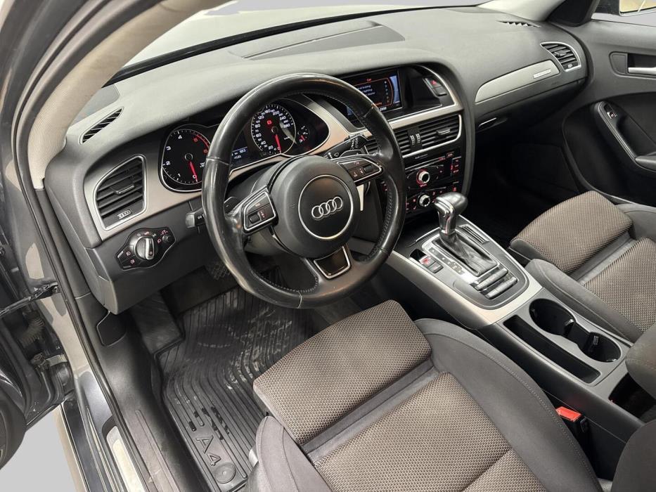 AUDI A4 allroad quattro 2013