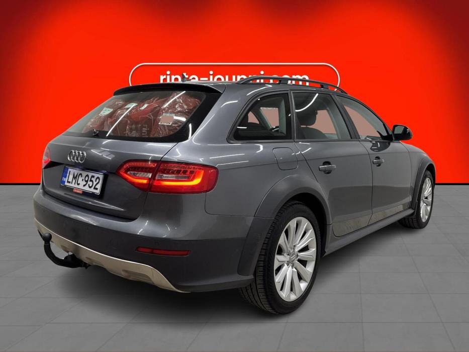 AUDI A4 allroad quattro 2013