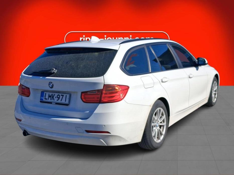 BMW 320 2015