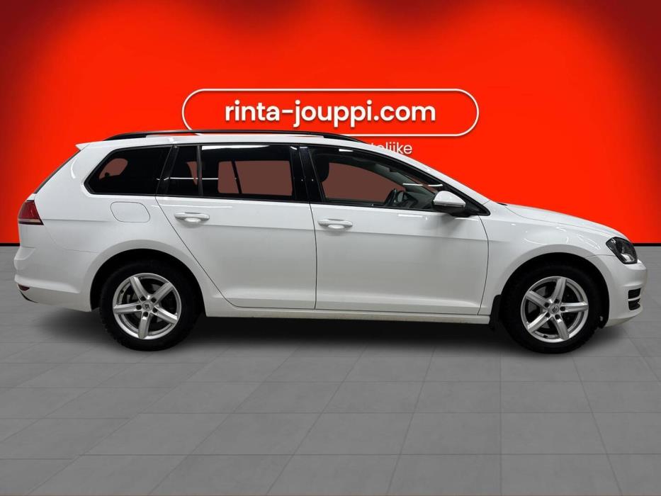 VOLKSWAGEN Golf 2015