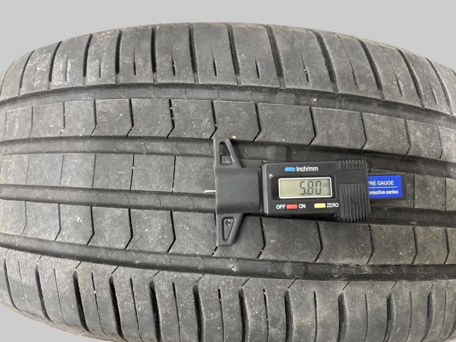 MERCEDES-BENZ E 2010