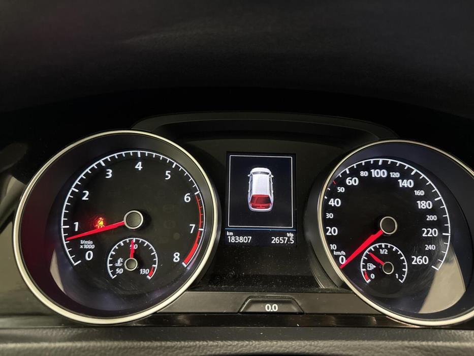 VOLKSWAGEN Golf 2017